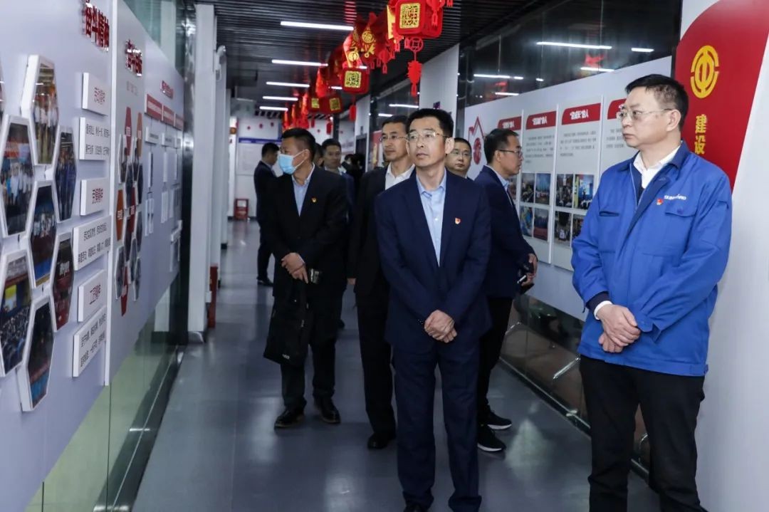 以党建促营业，，，，以营业强党建——青岛西海岸公用事业集团考察8188cc威尼斯智能