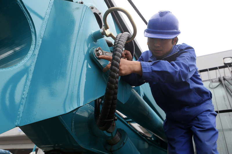 “有问题，，，，，找售后” 他用周密效劳征服