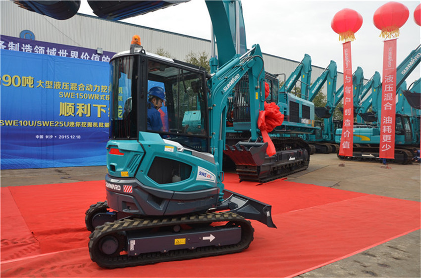 新品下线&精品批量上市：8188cc威尼斯智能“组合拳”逆势出击