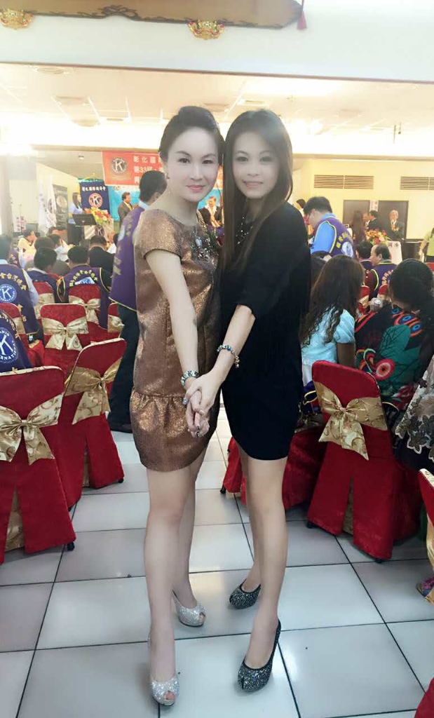 29天清一百吨垃圾，，，，正妹靓机壮丽环岛行