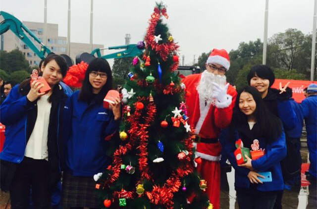 平安果驾到，，，好事要来到