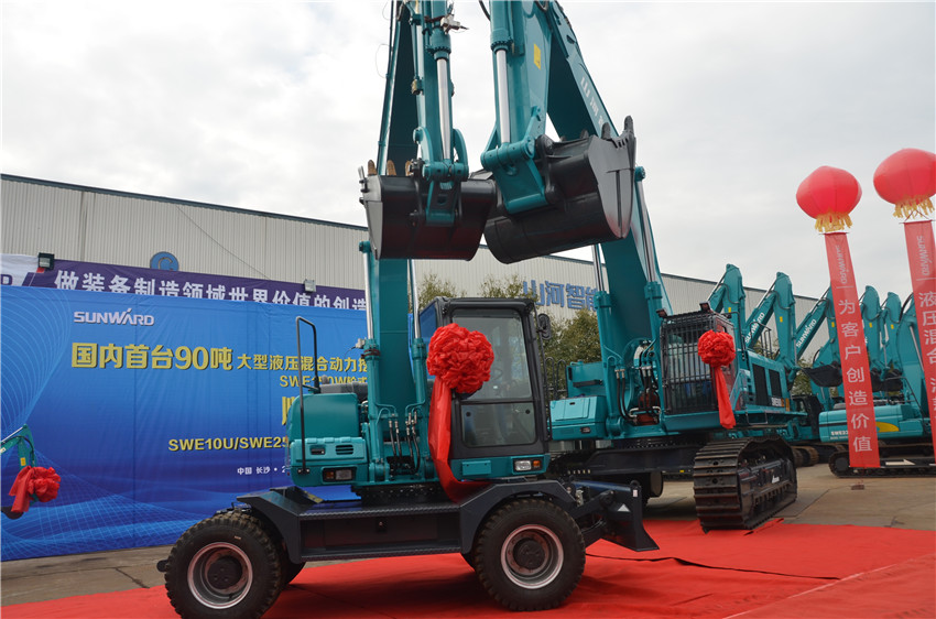 新品下线&精品批量上市：8188cc威尼斯智能“组合拳”逆势出击