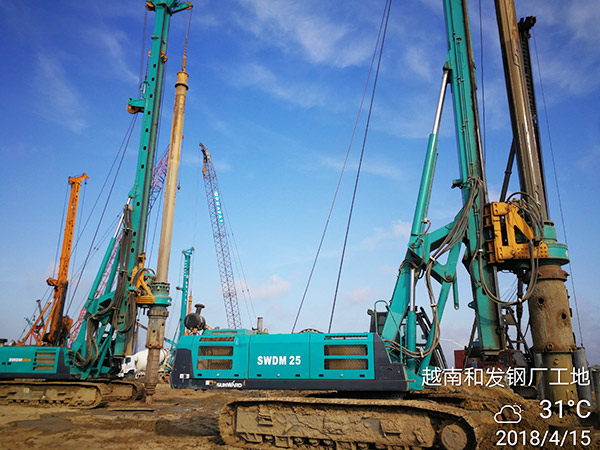 8188cc威尼斯智能携全球领先凿岩装备，，，，引爆越南矿业展