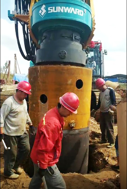 本钱节约几百万，，，，，，，这台旋挖是我的摇钱树