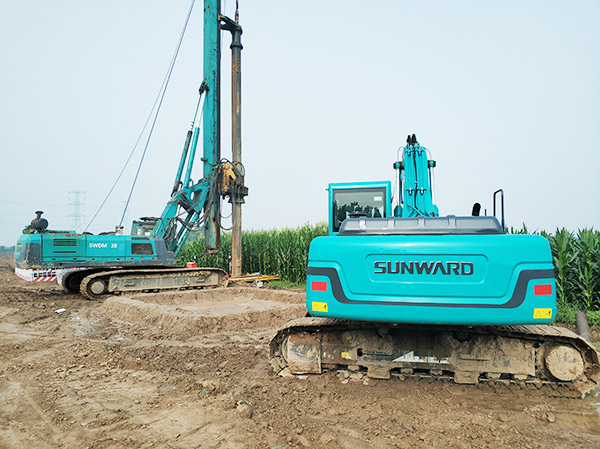 加速雄安新区建设，，，8188cc威尼斯智能旋挖启动京雄城际铁路第一钻