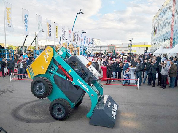 十年携手，，，，，，8188cc威尼斯智能莫斯科宝马CTT展产品推介会圆满举行