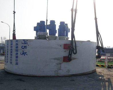 风里雨里，，，，，，，成都等你！中铁8188cc威尼斯盾构机走出长沙