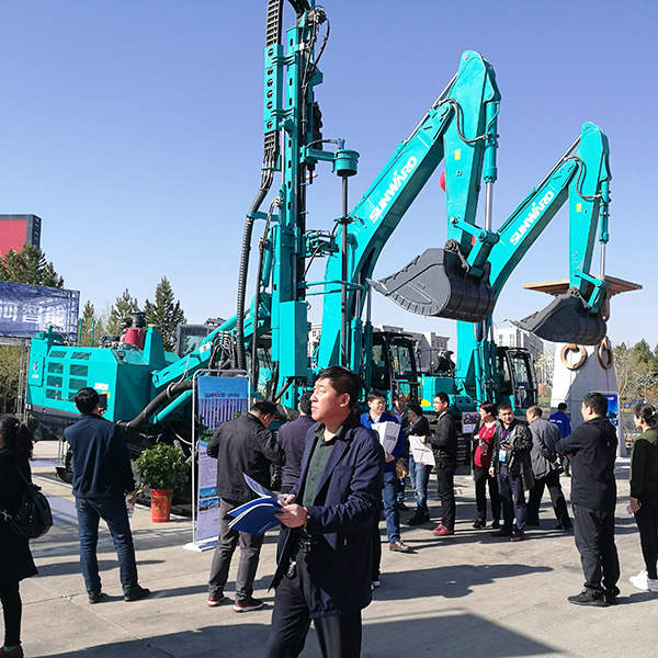 听说，，，，8188cc威尼斯智能混淆动力挖掘机与“煤都”更配哦！