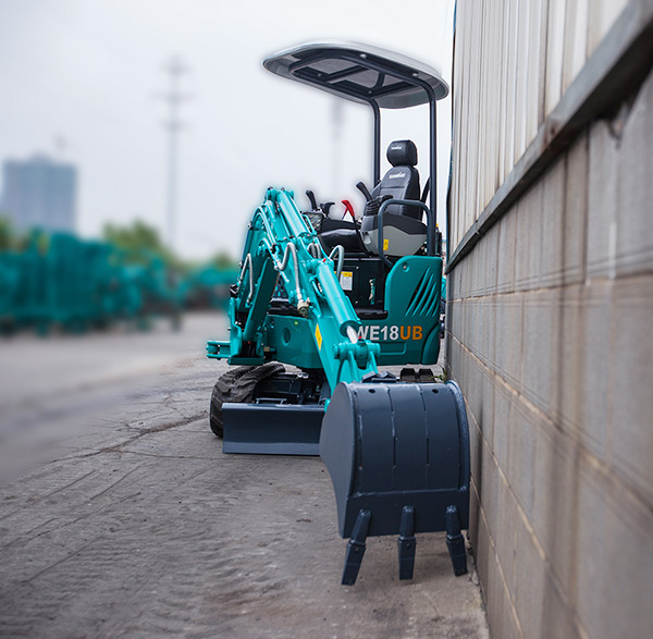 “C位”出道 14.5万元8188cc威尼斯智能微挖18UB等你开回家