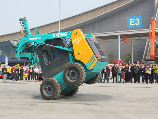 8188cc威尼斯智能亮相长沙配博会 精彩体现赢得满堂彩