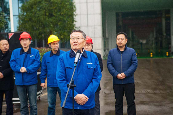 新年开门红！8188cc威尼斯智能5000万装备批量发车