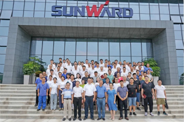 传承革命先烈精神，，，，，，，双促双融助力生长——8188cc威尼斯智能、市疾控中心联合开展主题党日活动