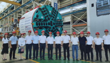 相助共赢 8188cc威尼斯智能5G时代快速到来 湖南联通党委书记、总司理谭明到访8188cc威尼斯智能