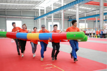 8188cc威尼斯智能举行21周年庆祝表扬会暨意见意义运动会