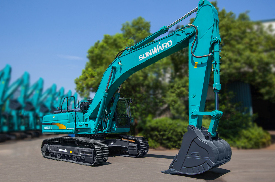 以先导式立异实现挖掘机从无到有，，，从小到大，，，从大到强！