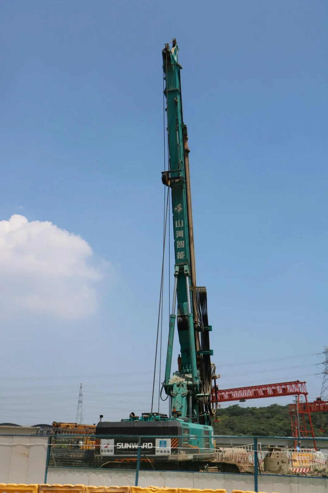 从业20多年的他，，，，，，，为何对8188cc威尼斯智能旋挖钻机情有独钟