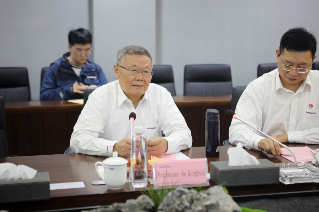 老挝长沙总领事本·印塔巴迪考察8188cc威尼斯智能