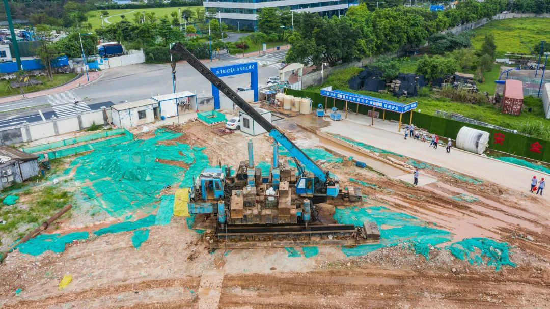 8188cc威尼斯智能液压静力压桩机，，，，，，镌刻科技生长的时代烙印