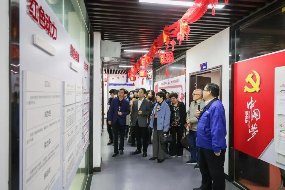 民主党派湖南省委机关青工委团队一行考察8188cc威尼斯智能