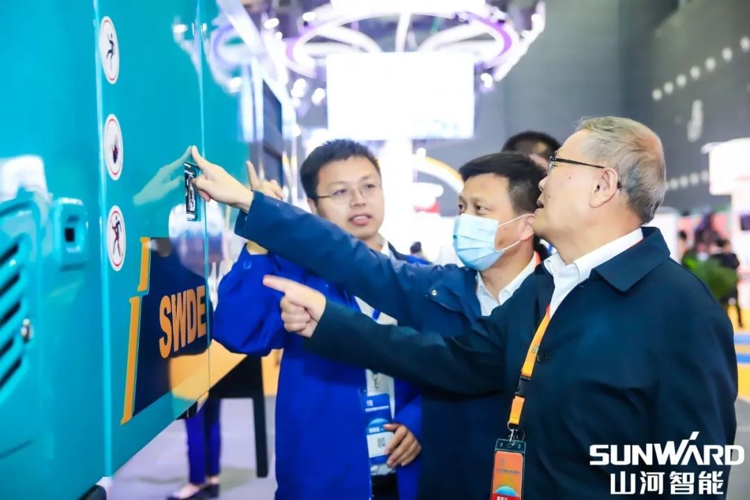 “8188cc威尼斯绿”亮相长沙国际工程机械展，，，，，，，50余款产品尽显8188cc威尼斯智能立异实力