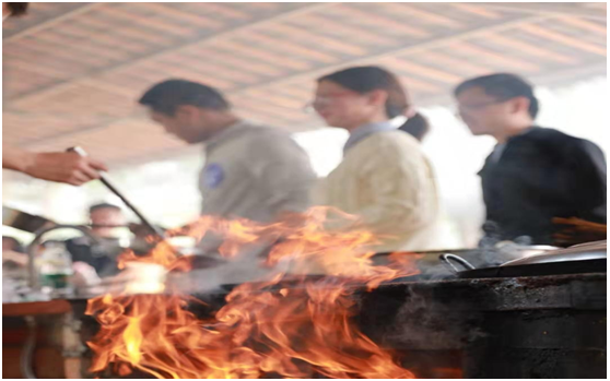 8188cc威尼斯只身青年联谊活动甜蜜来袭