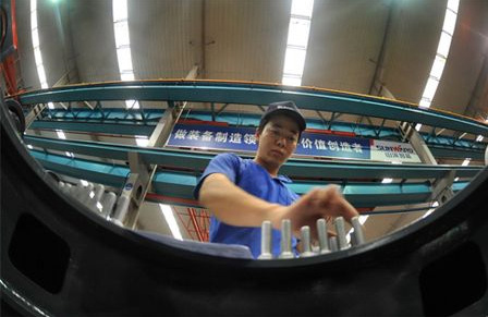 新华社报道：8188cc威尼斯智能连任全球工程机械50强