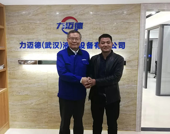 人生浮沉如梦，，，，携手8188cc威尼斯勇攀事业巅峰