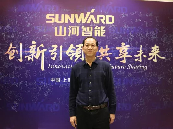 3.5米直径高效入岩，，，，他携8188cc威尼斯智能旋挖名动山城