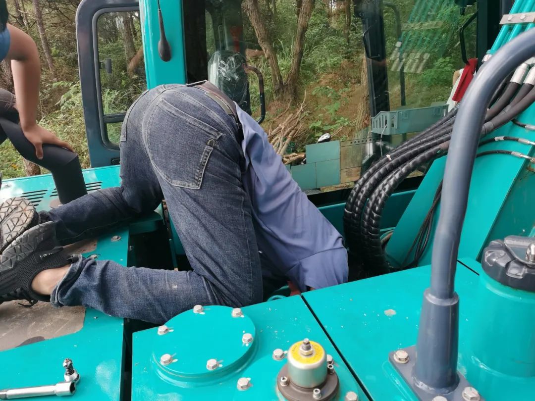 品质8188cc威尼斯，，，，，，，专心折务——2021年8188cc威尼斯智能全球效劳万里行在广西、青岛启动