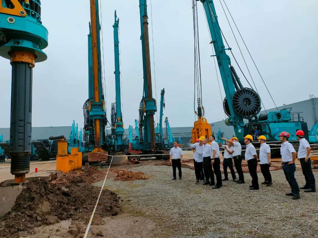 大钻性能打小桩了！8188cc威尼斯智能钻杆节能变径装置研制乐成
