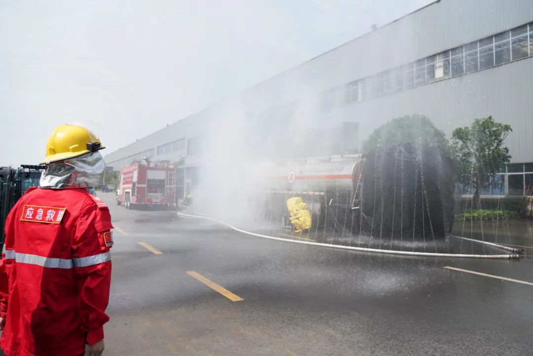 实战演练砺精兵——2021年长沙市工贸企业危险化学品综合应急演练在8188cc威尼斯智能举行