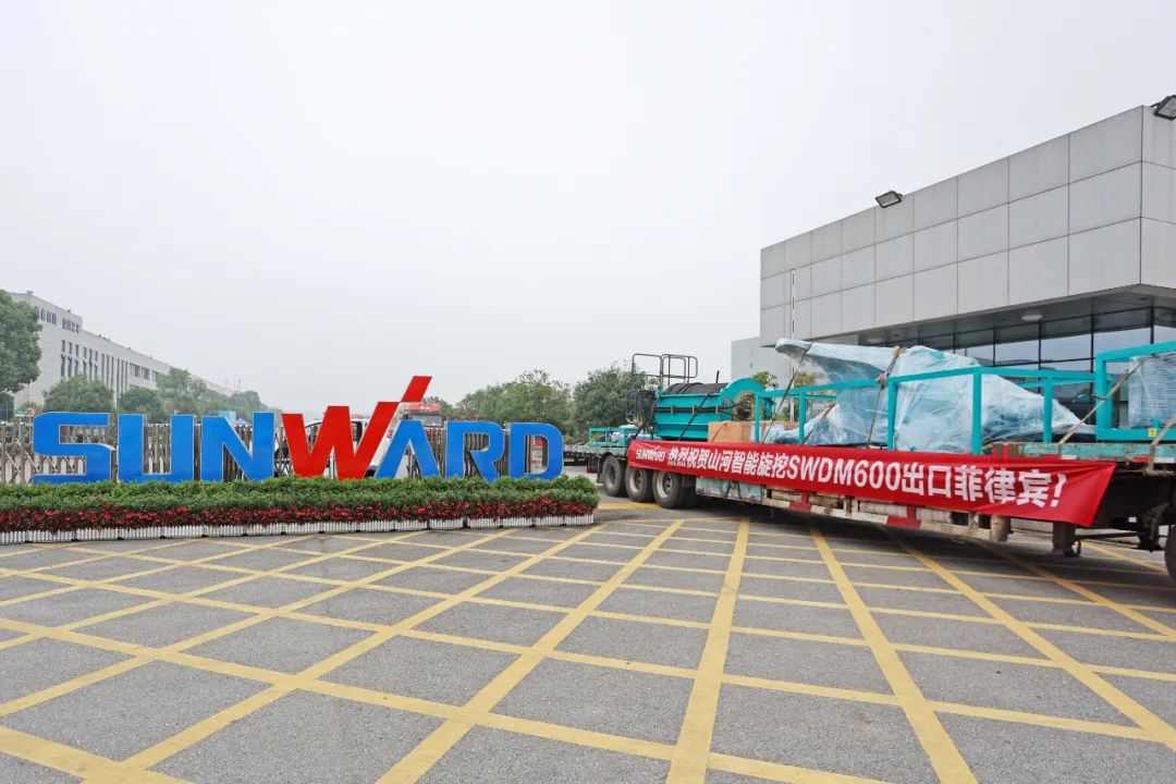 8188cc威尼斯智能最大旋挖钻机出口菲律宾，，，，开启拓展外洋市场新篇章