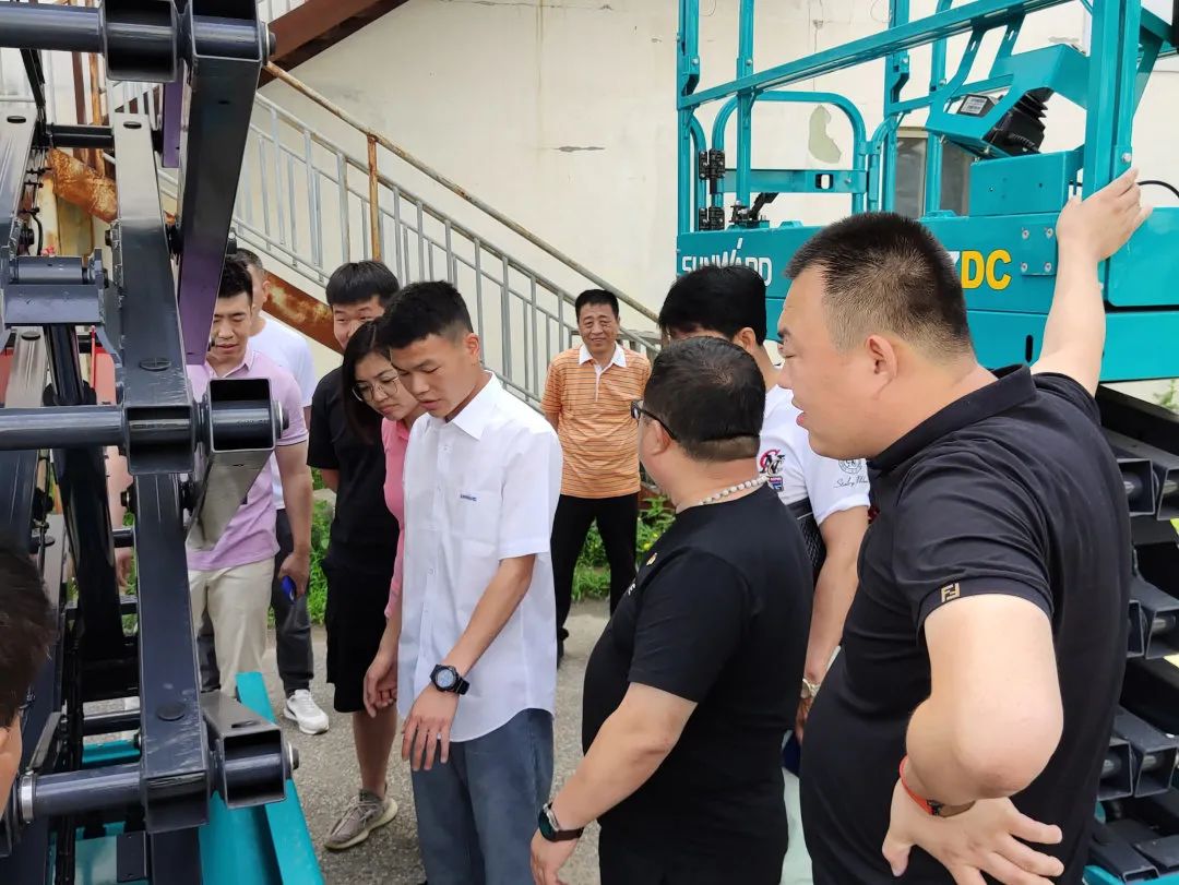 同梦偕行 借势腾飞——辽宁宏信&8188cc威尼斯智能举行主题庆典活动