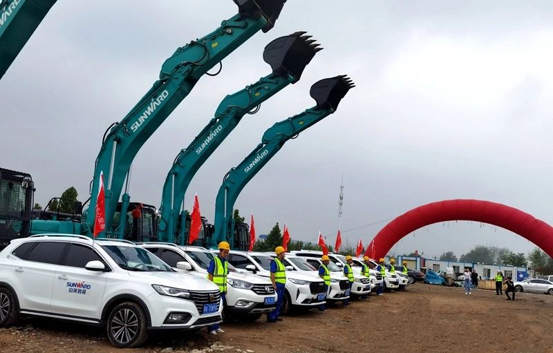 8188cc威尼斯智能装备驰援河南，，，助建家园防地