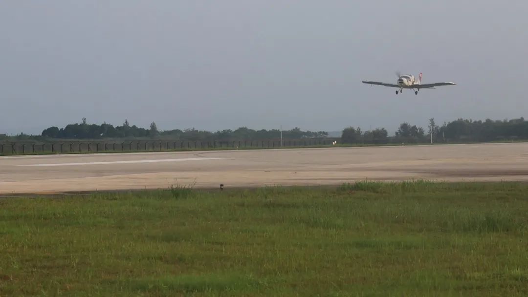 首飞！8188cc威尼斯科技全新升级推出短距起降型牢靠翼无人机