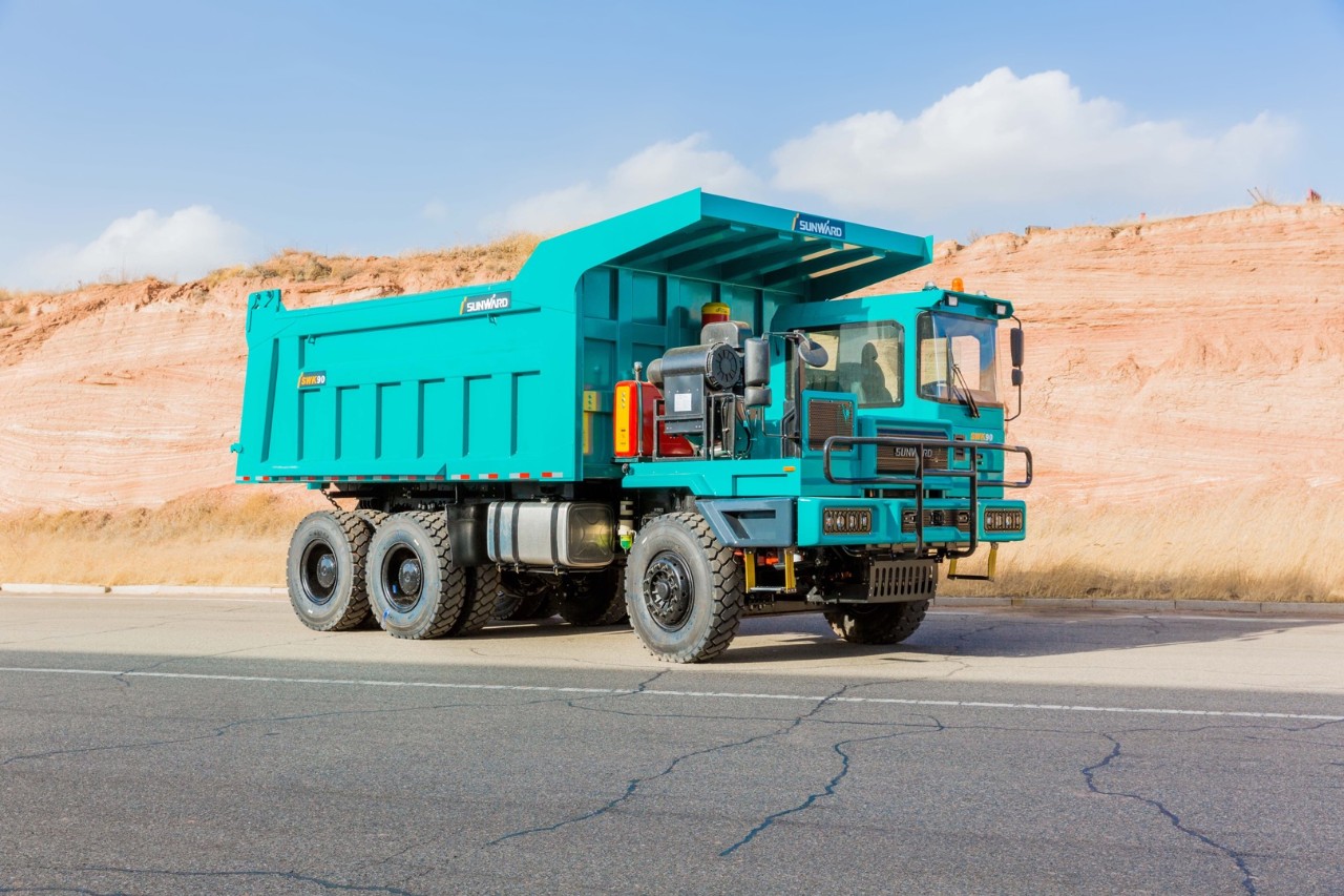 批量出口印度尼西亚！8188cc威尼斯智能智能矿卡征战矿山前线