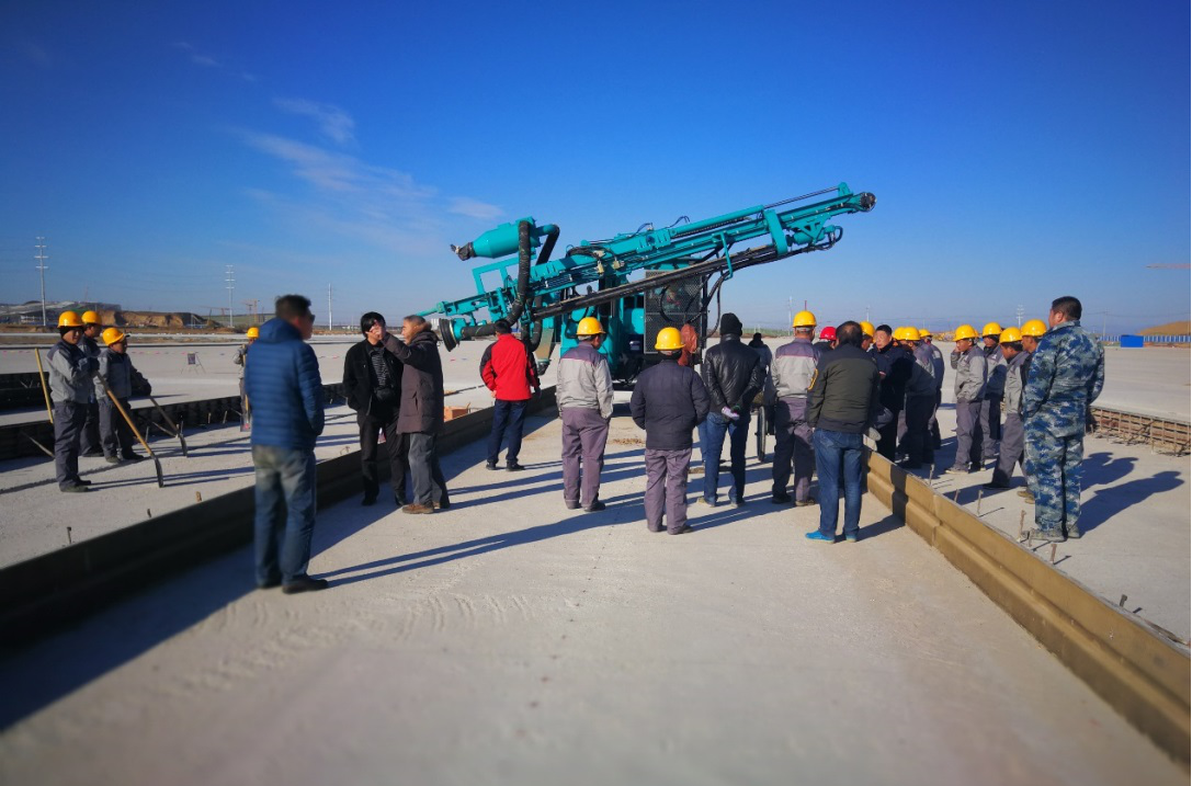 北京大兴机场，，，，，8188cc威尼斯智能凿岩装备曾助力新手艺落地 | 百年风华筑漂亮8188cc威尼斯（2）