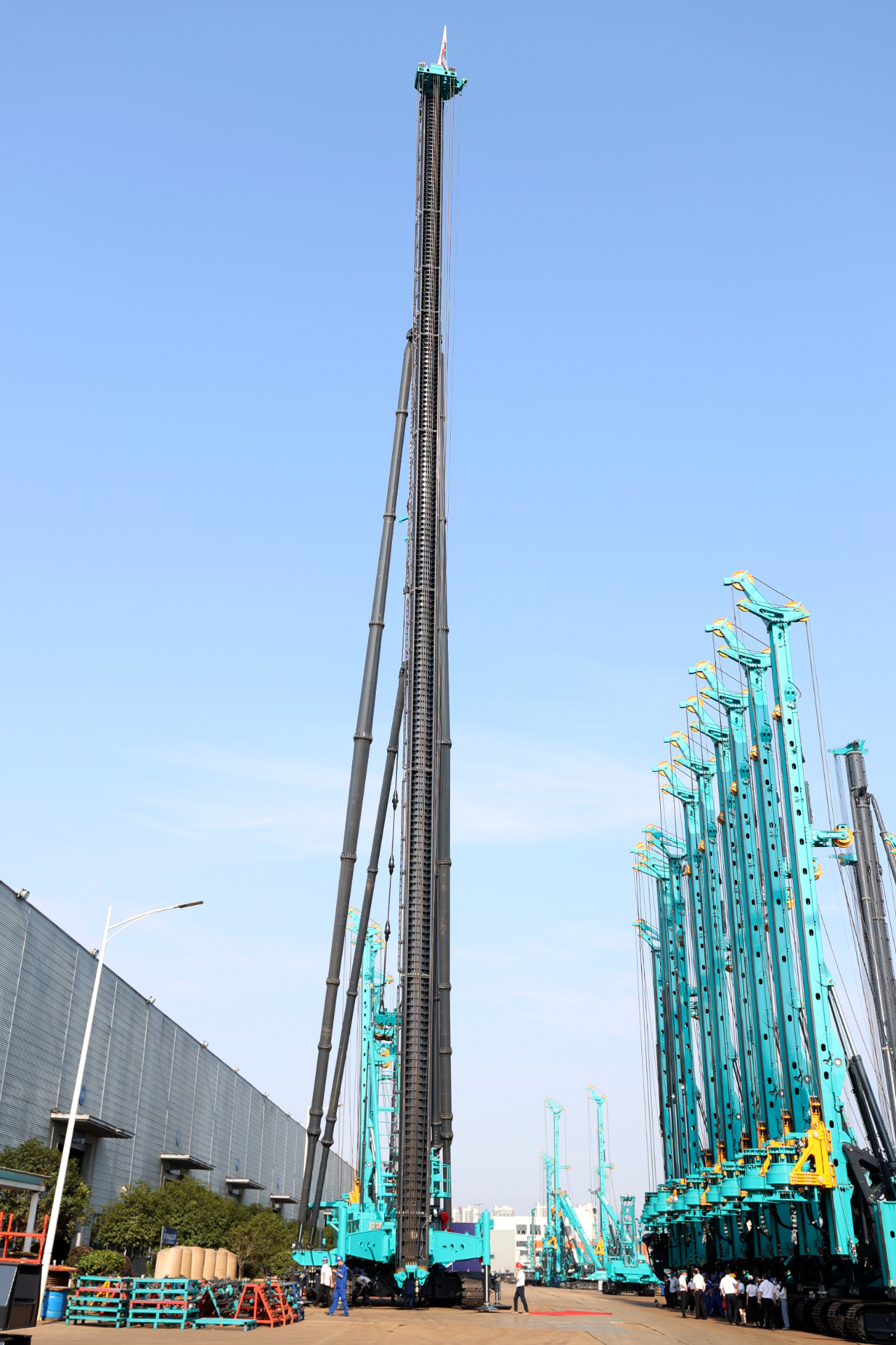 新品来了！看8188cc威尼斯智能超等桩架怎样⊙∪”操胜券