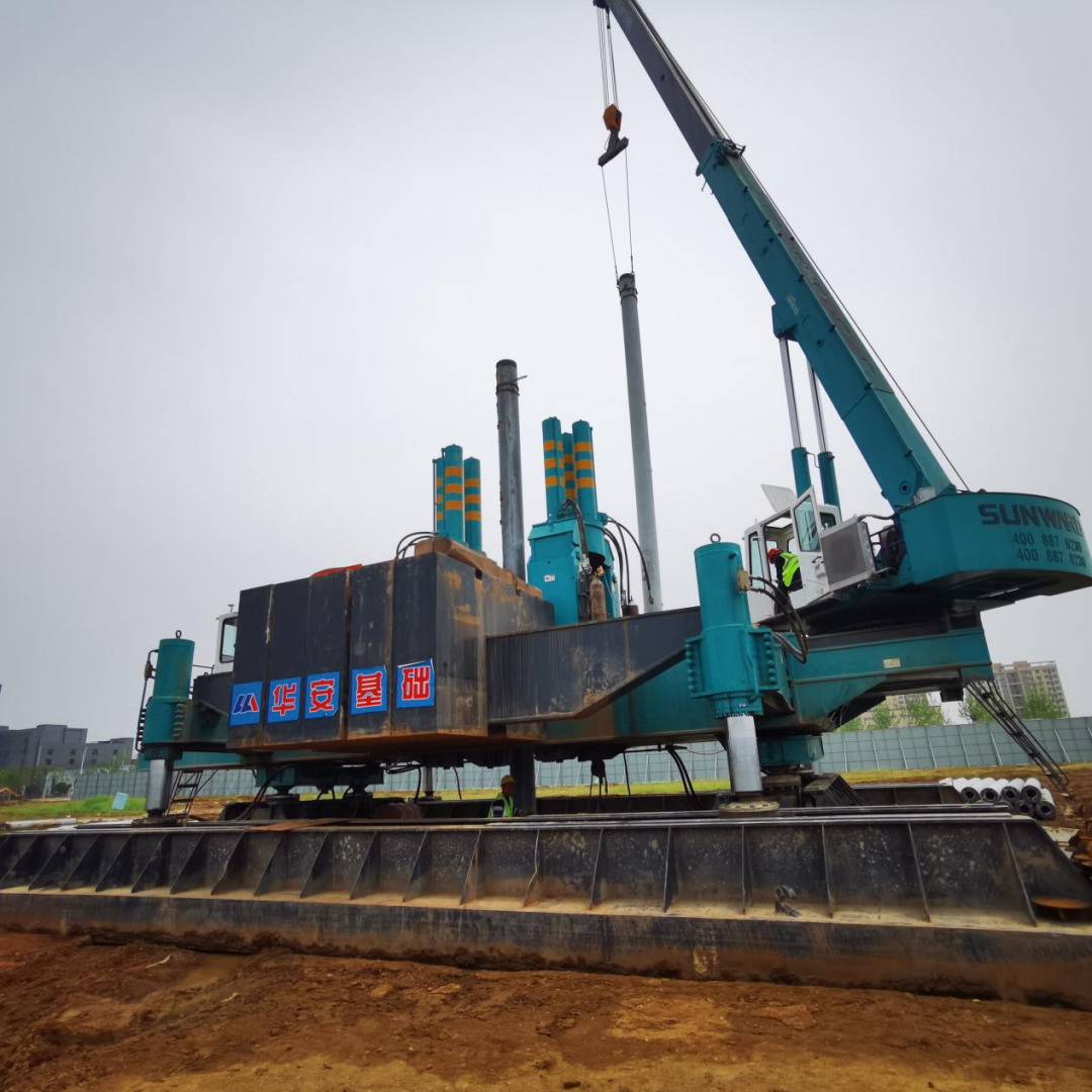 20天，，，，，，，800多根桩基！华安基础又受褒奖