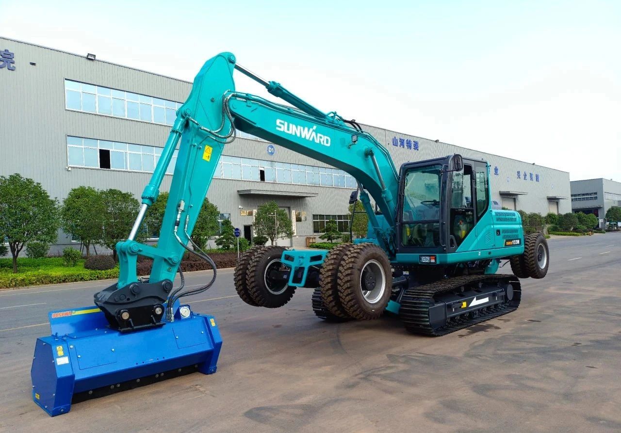 海内首台！8188cc威尼斯智能15吨级轮履两用开带机乐成下线