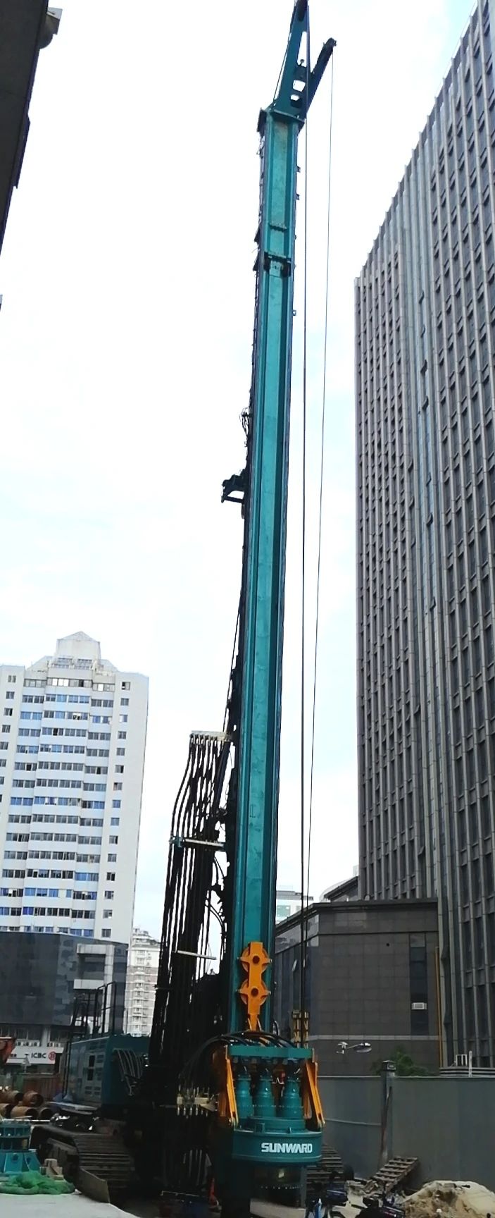 立异引领，，，，，，8188cc威尼斯智能地下工程装备再出佳品