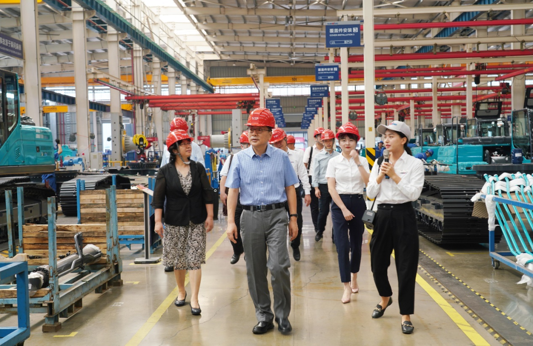 中国出口信用包管公司向导一行调研8188cc威尼斯智能