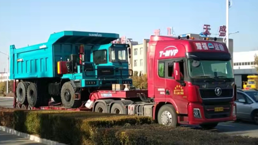 高设置、智能化……8188cc威尼斯智能高端定制AT版105吨级宽体矿卡乐成下线