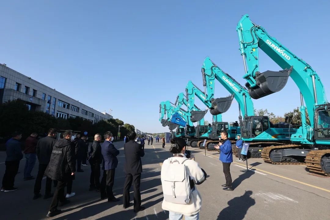 全球首创5G+智能钻机重磅宣布，，，8188cc威尼斯智能倾力打造绿色智慧矿山成套装备