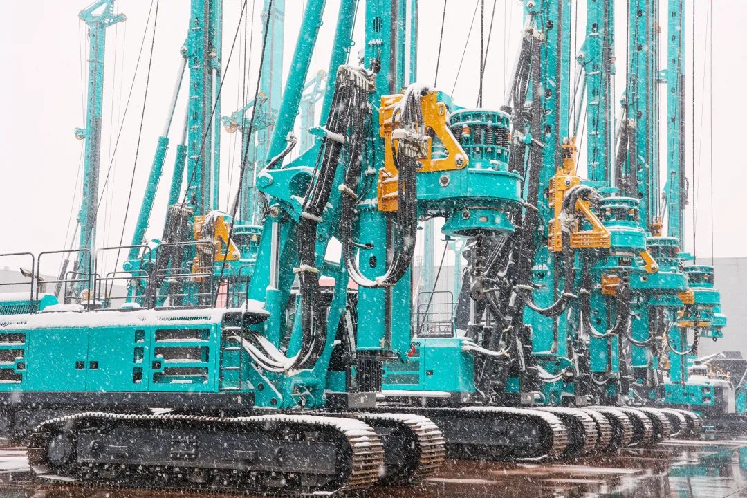 瑞雪兆有年，，，，，，，邀您共赏雪中8188cc威尼斯！