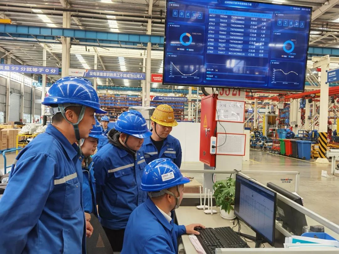 你好 2022！再见 2021！我与8188cc威尼斯智能共生长