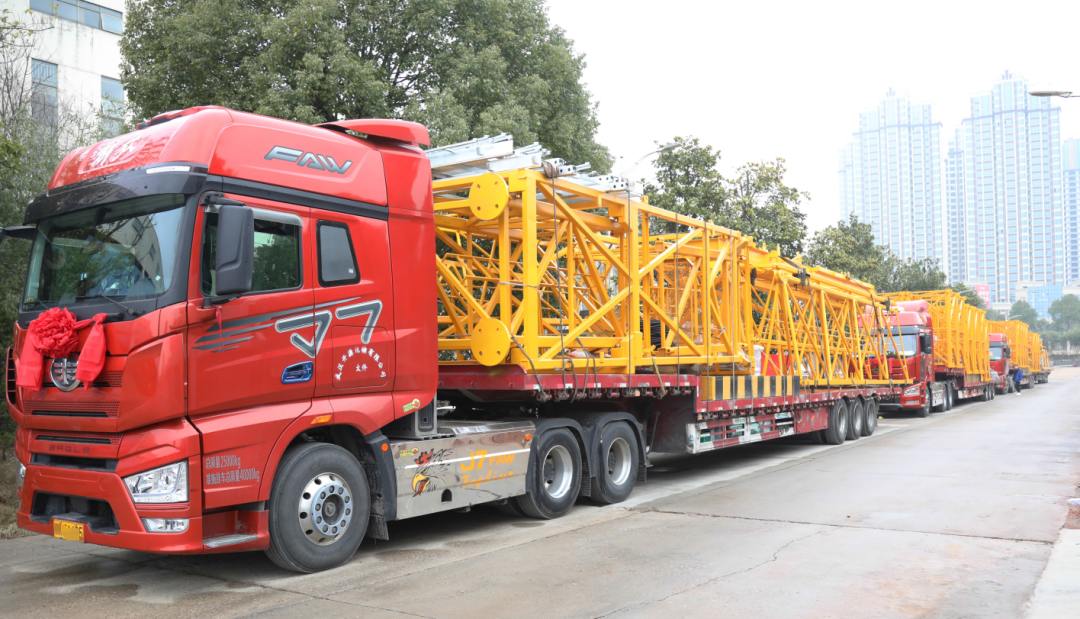 “虎”力全开！8188cc威尼斯江麓开门红发货仪式盛大举行