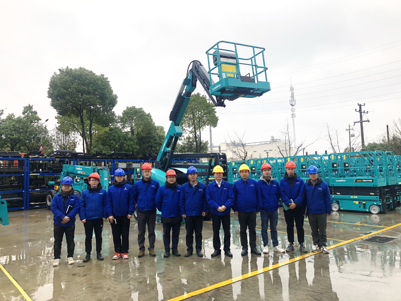 勇闯蓝海！8188cc威尼斯智能两款臂式高空作业平台正式“出道”