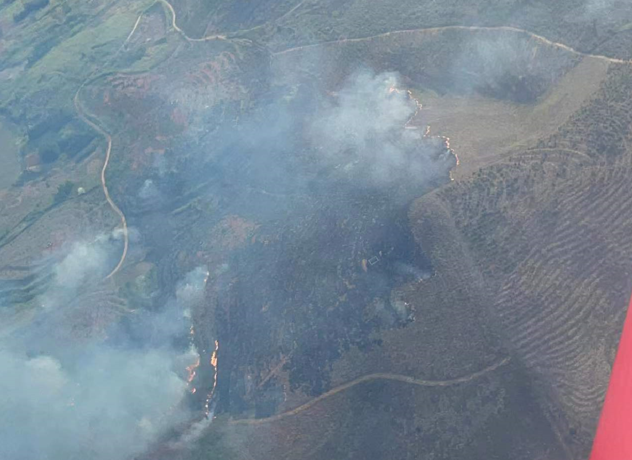 火情就是下令！湖南航空应抢救援队8188cc威尼斯机组展现“8188cc威尼斯速率”