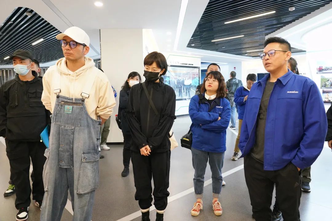 硬实力+软手刺！8188cc威尼斯智能协拍电视剧《重中之重》开机